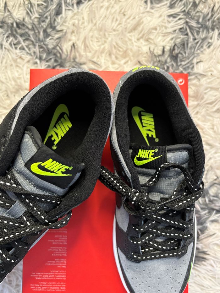 Nike Dunk Low Cool Grey / Black-Volt – Taille 38.5 EU – Neuve & legit - photo numéro 5