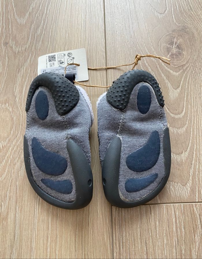 Chaussons souples et antidérapants Decathlon - photo numéro 5