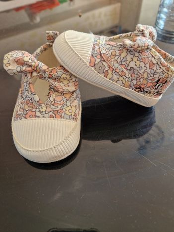 Chaussures minnie 6/9mois