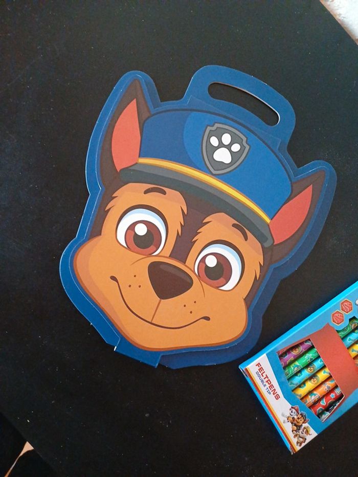 Carnet de coloriage et feutres Pat Patrouille - photo numéro 2