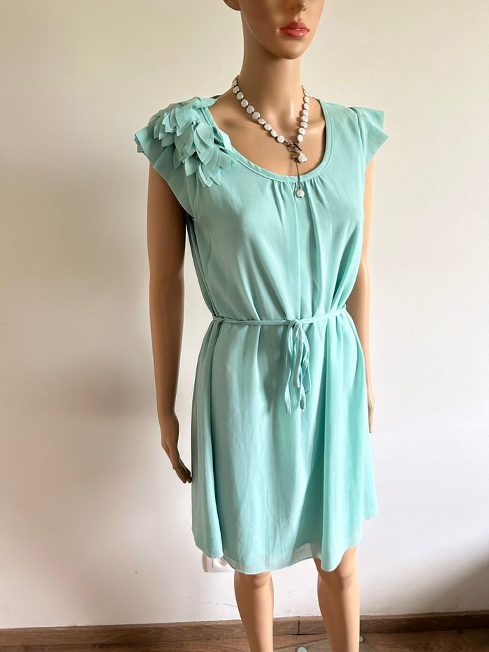 Robe verte à manches courtes Molly Bracken taille unique jamais portée - photo numéro 2