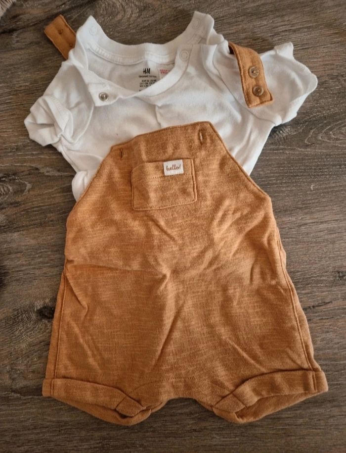 Ensemble h&m 2,3 mois