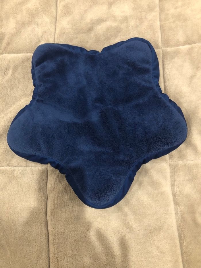 Coussin étoile à billes en TBE - photo numéro 2