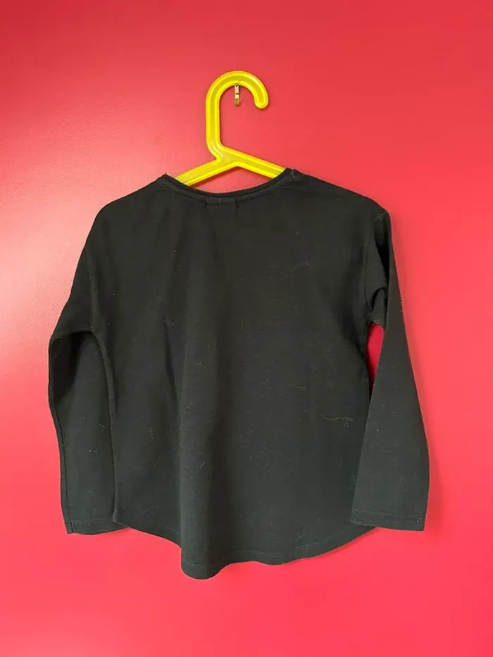 T shirt Zara fille 6 ans noir - photo numéro 3