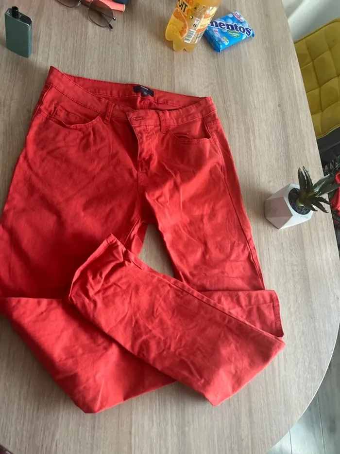 Slim rouge Kiabi