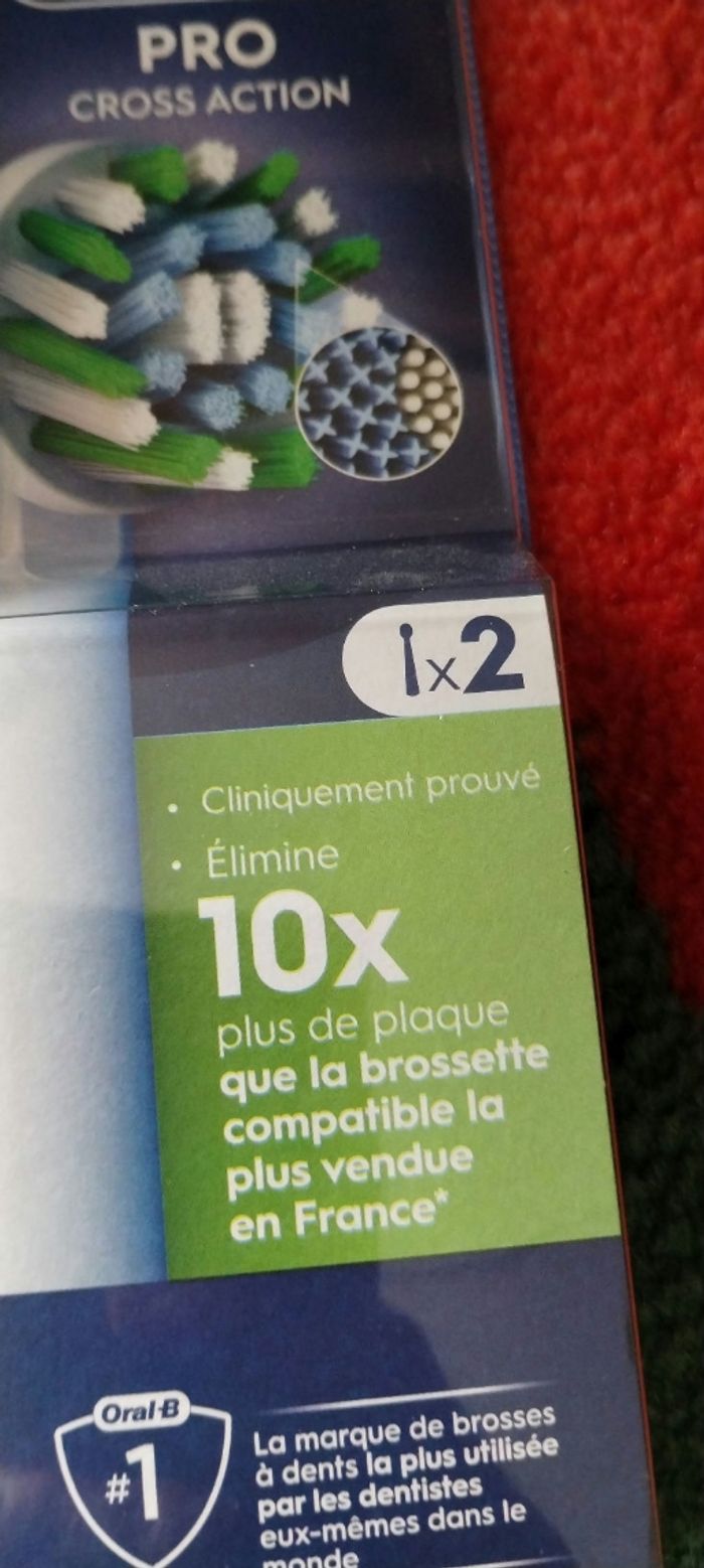 6 brossettes oral B pro cross action - photo numéro 2