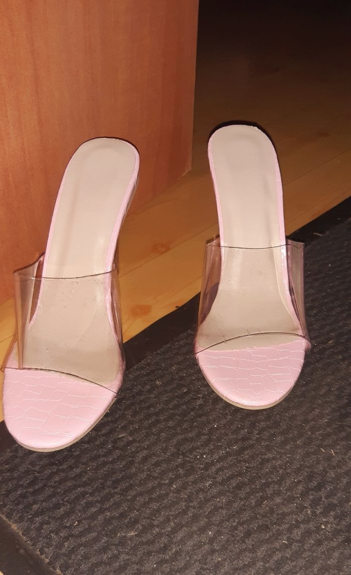 Chaussures talons - photo numéro 2