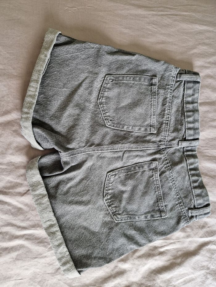 Short - photo numéro 2