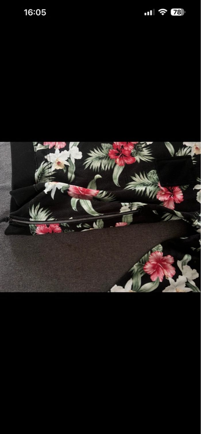 Pull motif fleur - photo numéro 3