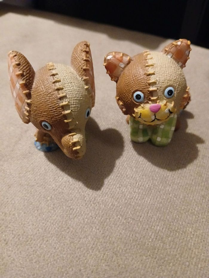 Figurines ours et éléphant