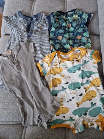 Lot de combishort 6 mois