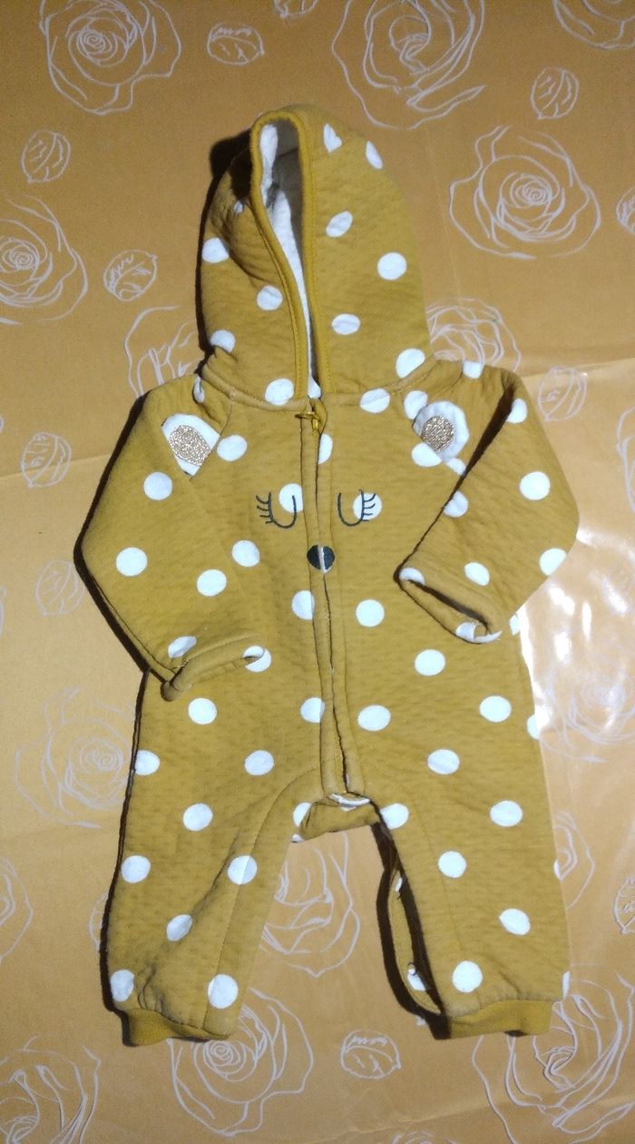 Lot 4 pyjamas - 1mois - photo numéro 2