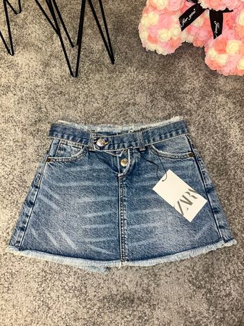 Jupe short NEUVE Zara