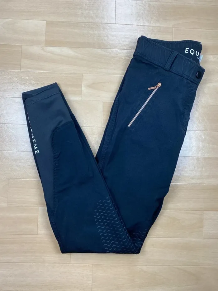 Pantalon Equithème noir – Très bon état – Taille 34 - photo numéro 2