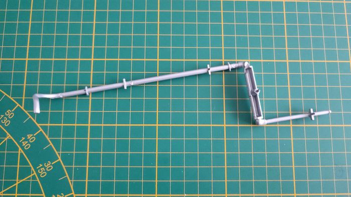 Ligne échappement pièce détachée miniature 1/18 Solido Citroën traction type 11 B 1938 #C27 - photo numéro 2