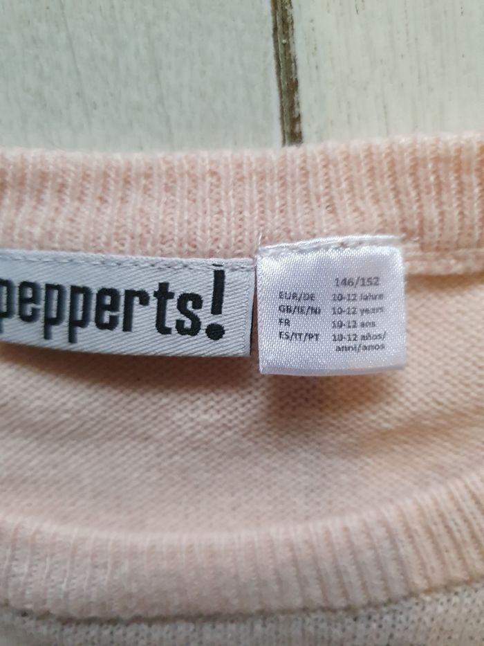 Pull léger 10/12 ans - photo numéro 4