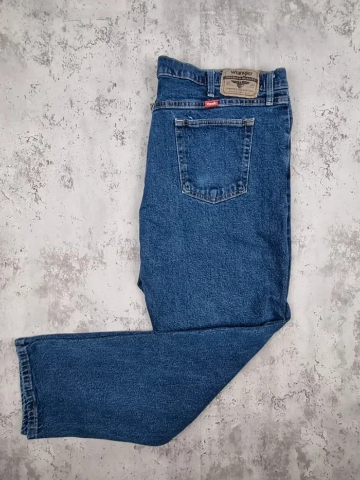 Jeans Wrangler bleu – Taille 44x30 Hommes (mesures en photos)
