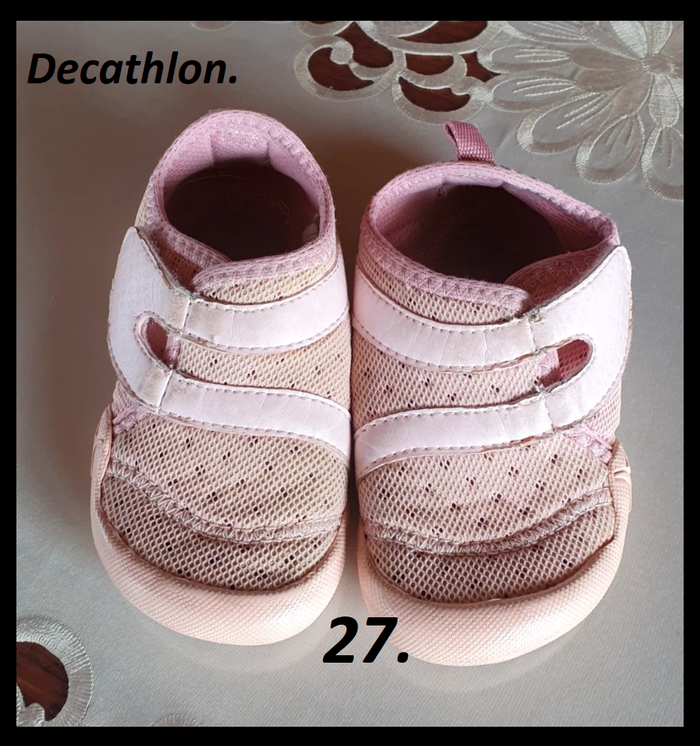 Paire de chaussons/basket rose T: 27