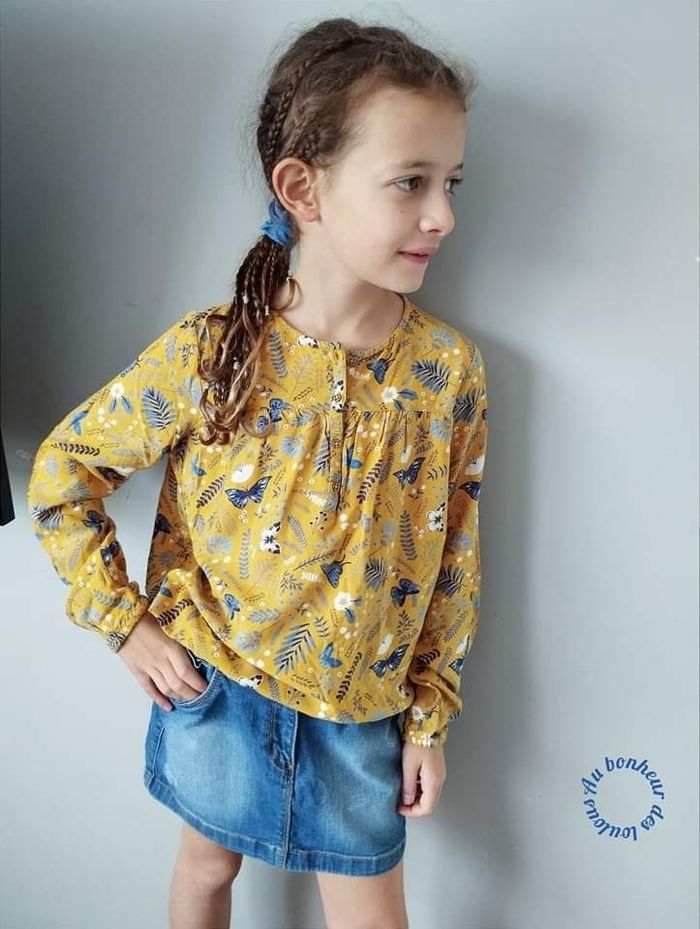 10 ans ensemble blouse Vertbaudet (10 ans) et jupe tex (9-10 ans)