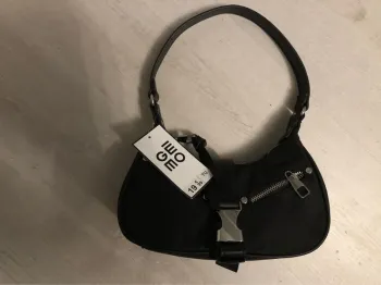 Sac noir fantaisie « gémo » NEUF