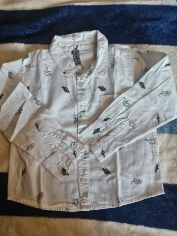 Lots vêtements 4 ans
