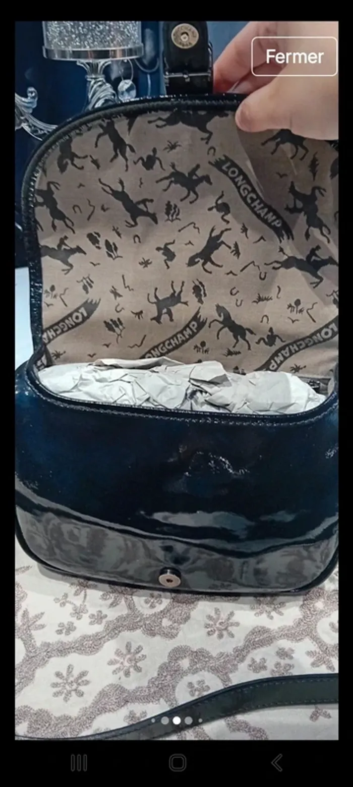 Sac longchamp en bandoulière petites imperfections voir photos - photo numéro 7