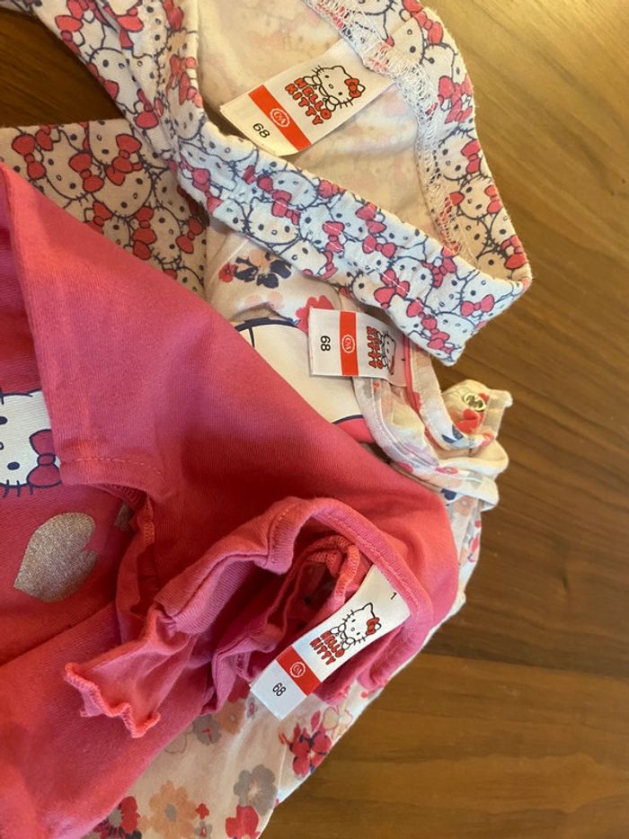 Lot ensembles Hello Kitty 3-6 mois C&A - photo numéro 5