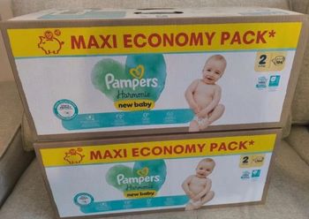 2 cartons de 104 couches