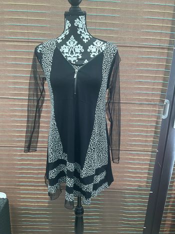 Ensemble 2 pièces noir blanc neuf T42/44 (n°52)