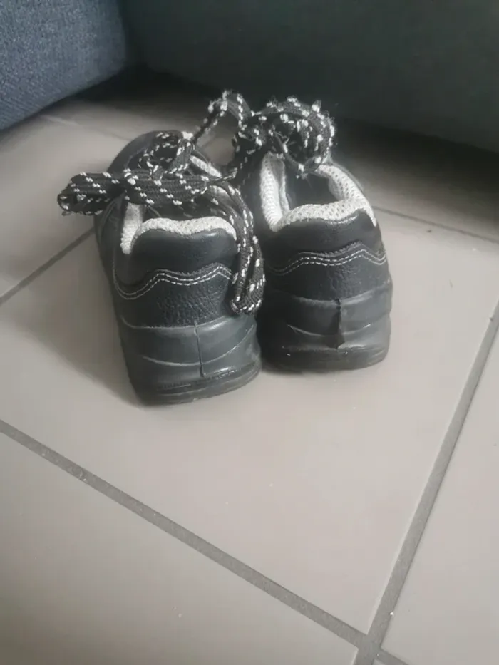 Chaussure de sécurité jardinage - photo numéro 3