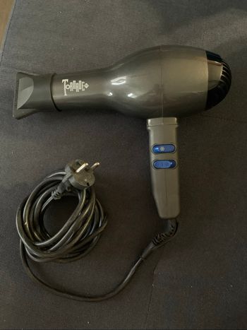 Sèche cheveux professionnel