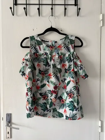 T-shirt fleuri kiabi