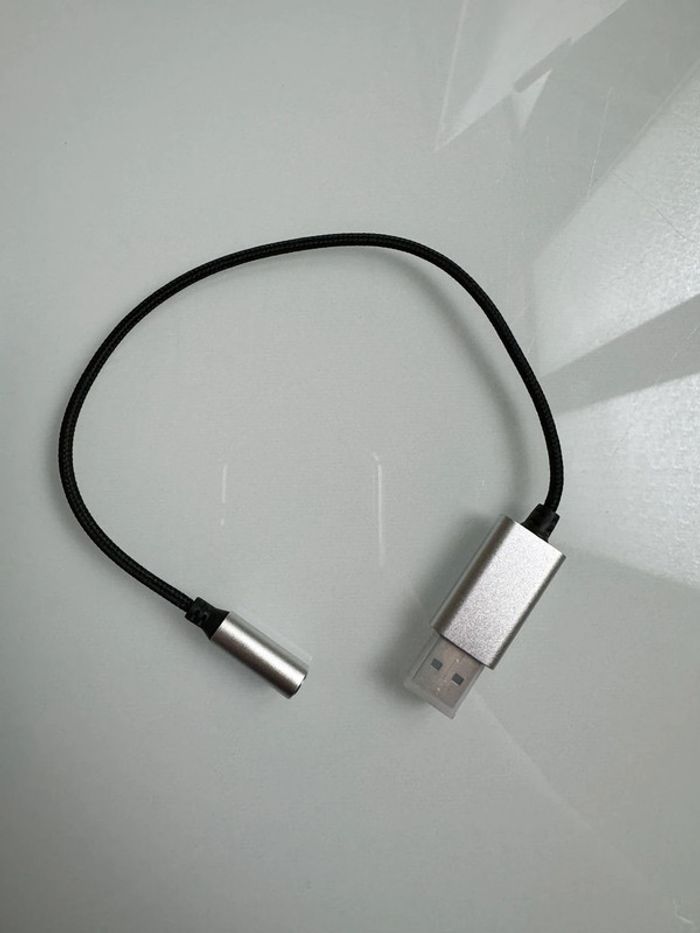 Câble audio in / usb