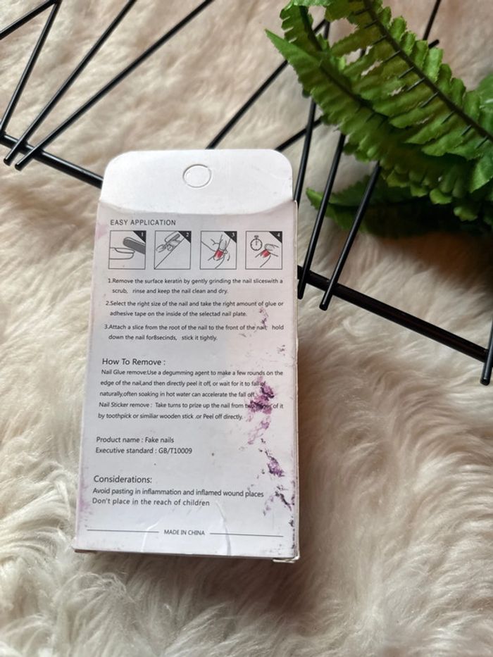 Faux ongles noir - Halloween - photo numéro 2