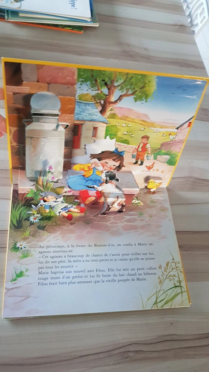 Livre animé Contes du Bouton d'or Filou l'agneau a disparu - photo numéro 2