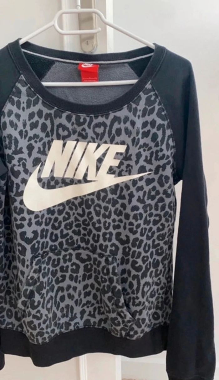Pull Nike - photo numéro 2
