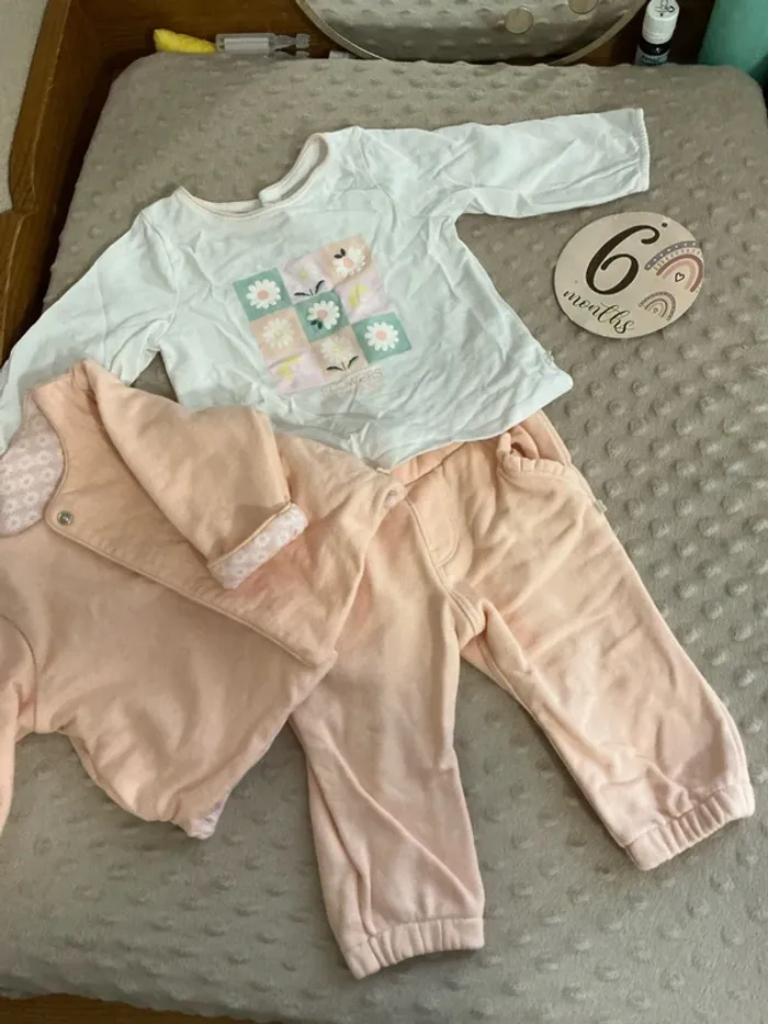 Ensemble taille6 mois obaibi