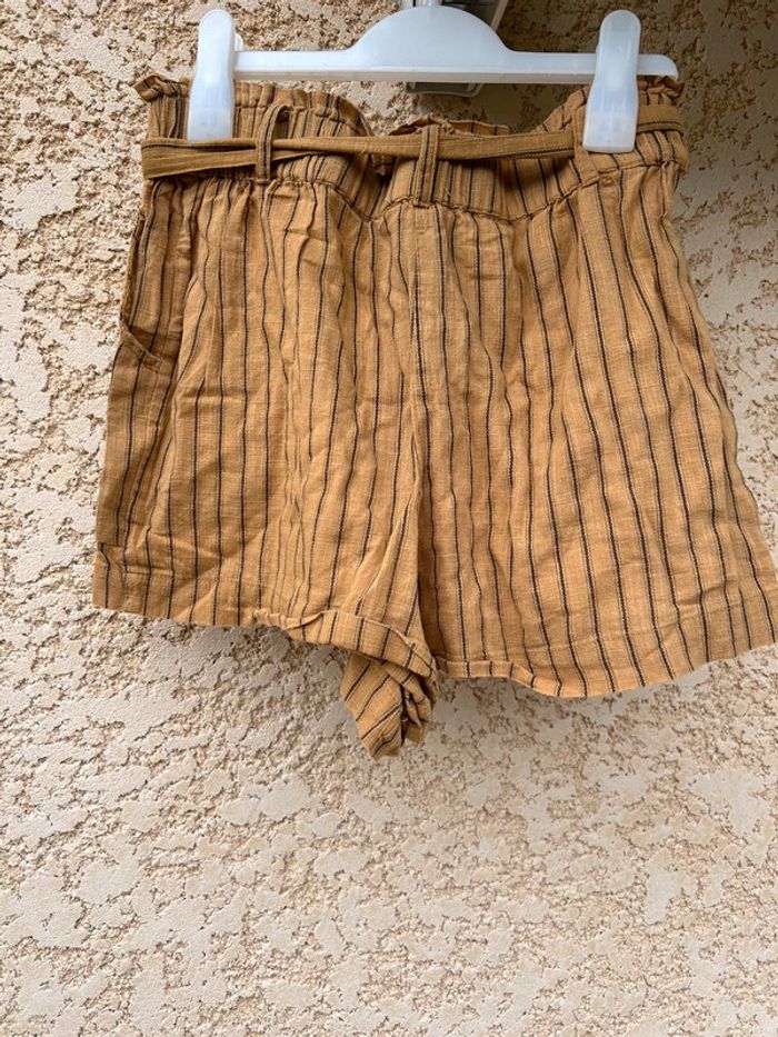 Short Jennyfer Taille XS/34 - photo numéro 3