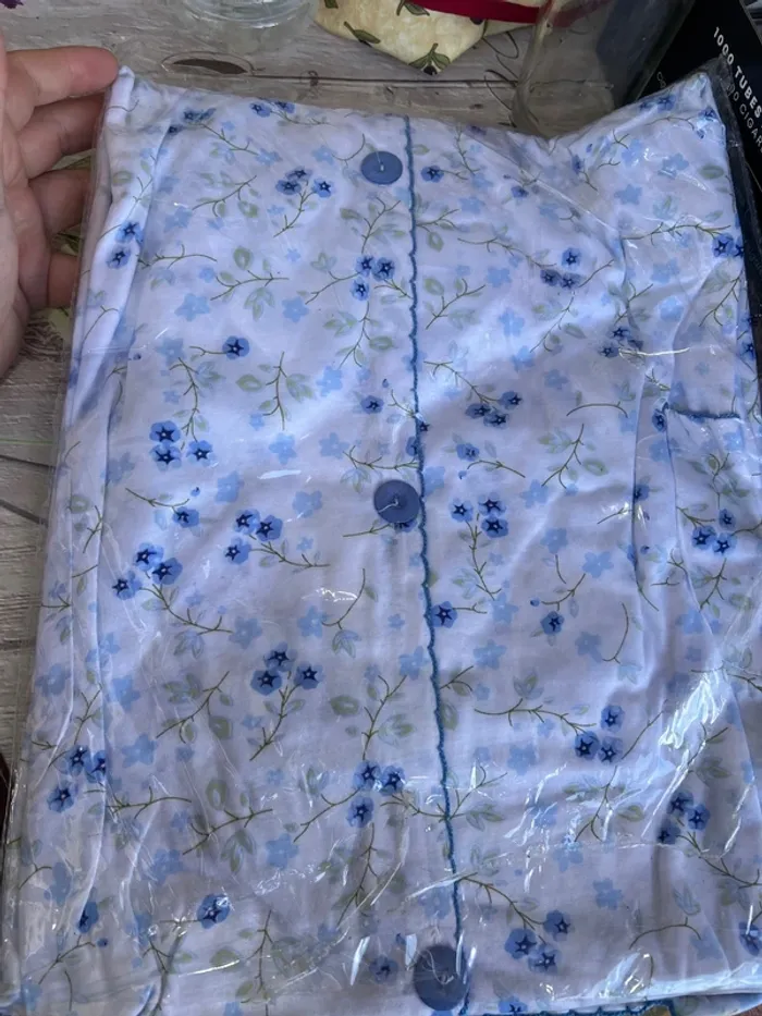 Chemise de Nuit taille XL Jamais porté neuf dans l’emballage - photo numéro 4