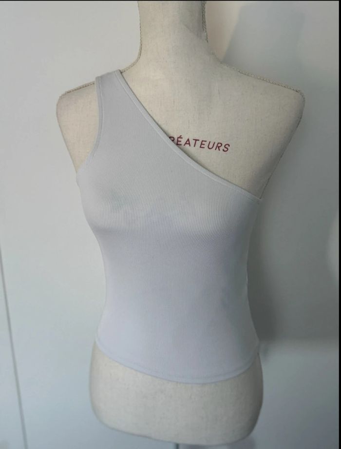 Top asymétrique blanc Stradivarius M