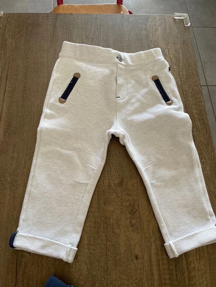2 pantalons Obaibi 24 mois - photo numéro 5