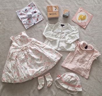 Ensemble 5p (robe, t-shirt, gilet, chapeau) blanc & rose papillons - 12M - Sergent Major (BE)