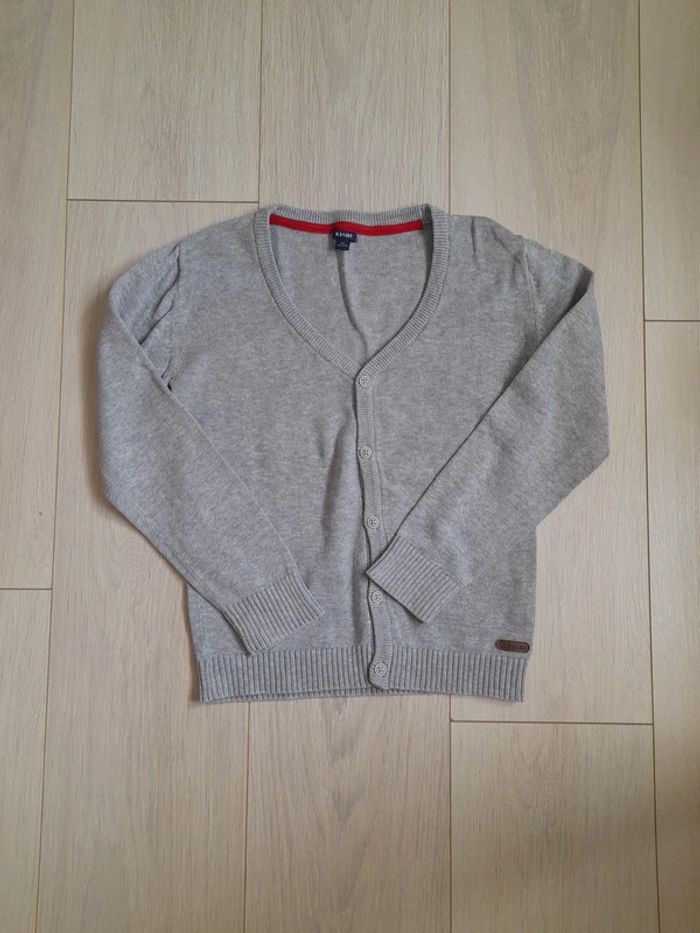 Gilet Kiabi 8 ans