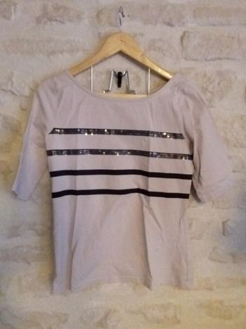 Jolie haut manche 3/4