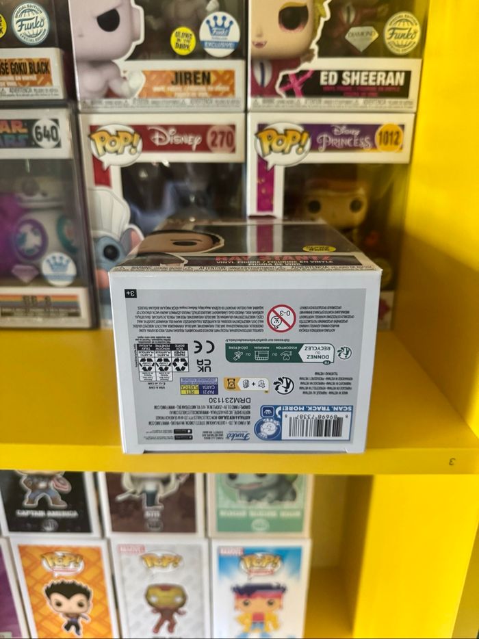 Funko Pop! Movies 1510 - Ghostbusters - Ray Stantz - Glows In The Dark - photo numéro 7