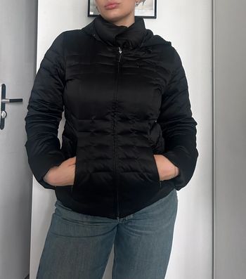 Doudoune noire Calvin Klein femme – Taille S Ultra chaude | Capuche réglable | Bon état général