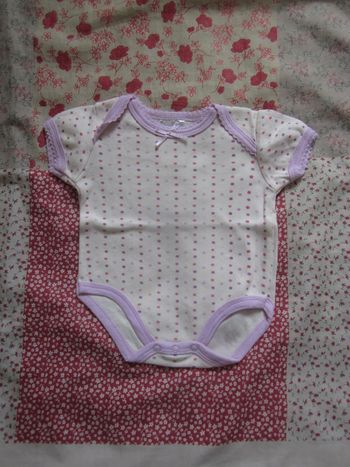 Body manches courtes crème 6 mois