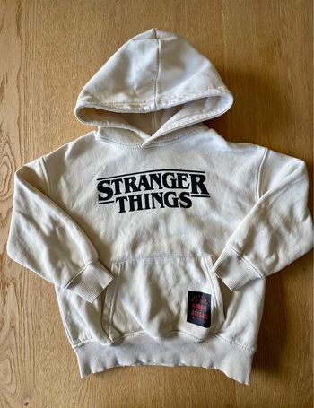 Sweat-shirt Zara 6 ans Stranger Things