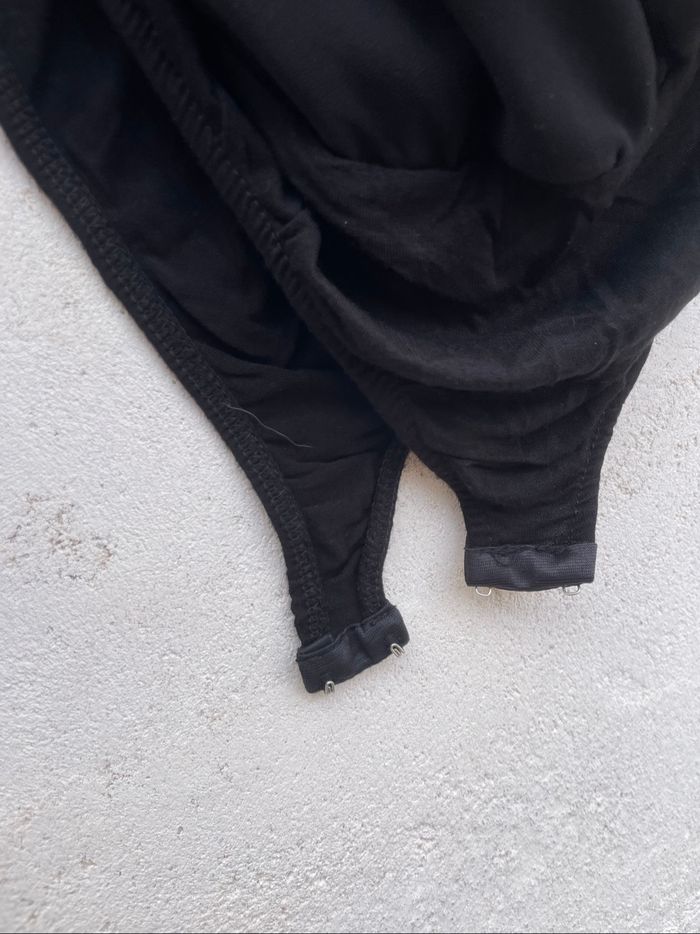 Body noir - photo numéro 2