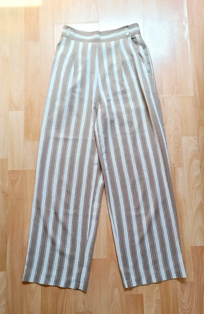 Magnifique pantalon à rayures Gérard Darel taille 38